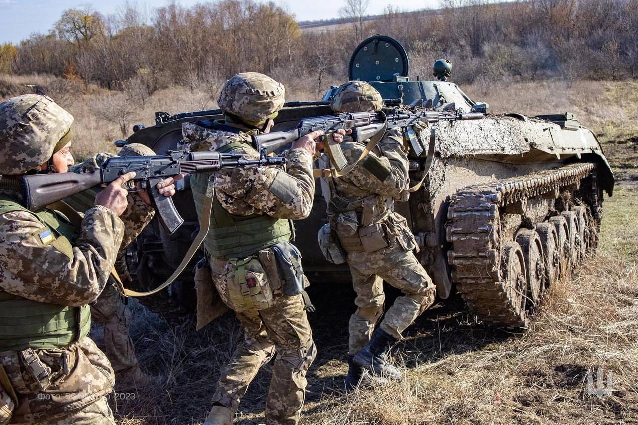Бої на лівобережжі Херсонщини: що кажуть експерти та аналітики