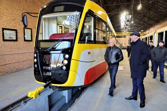 «Одесміськелектротранс» залишився без керівництва через конфлікт Труханова та його колишнього заступника