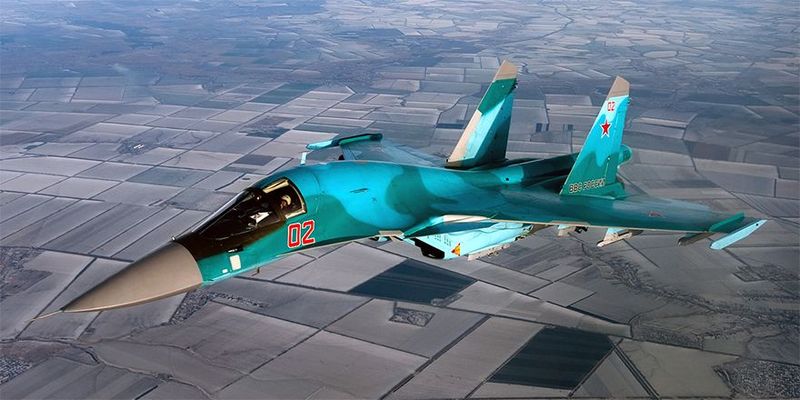 На Херсонщині збито російський бомбардувальник Су-34