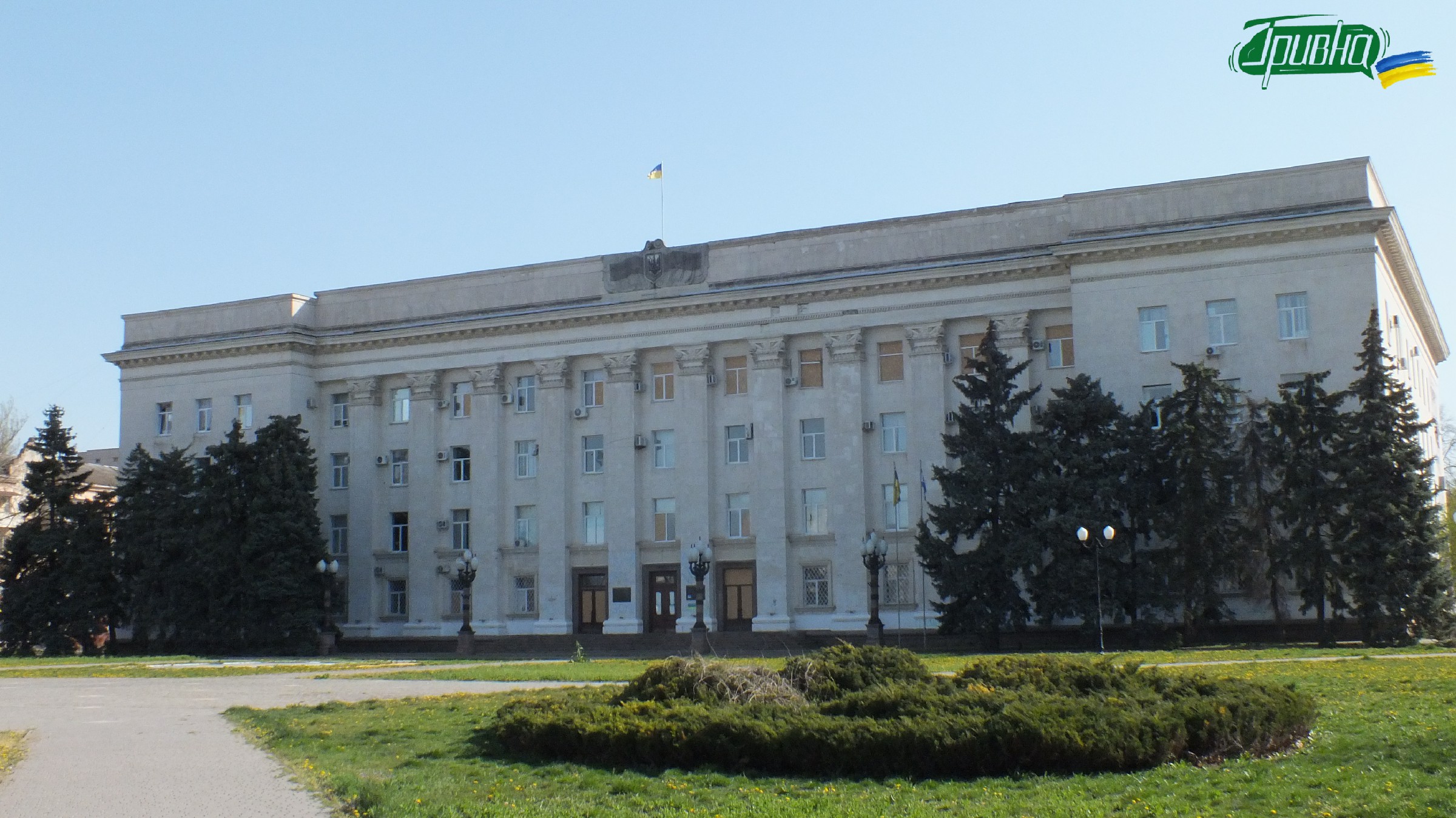 “Корупційний тандем”: правоохоронці розслідують чергову схему в Херсонській ОВА