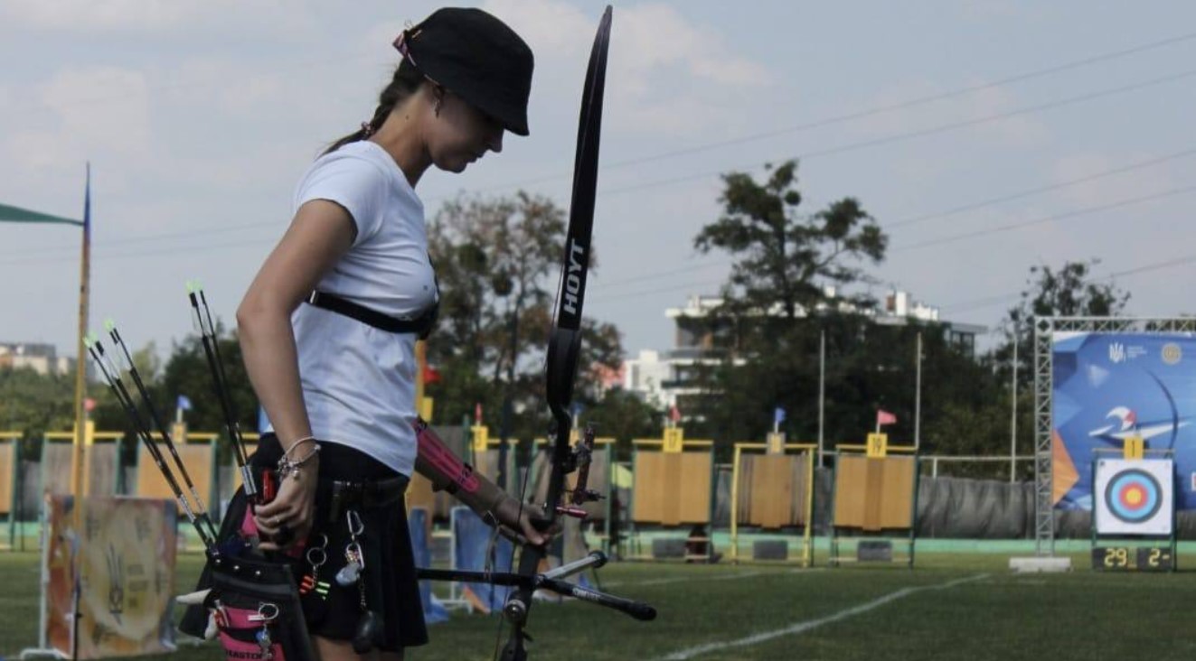 Спортсменка з Херсона здобула срібло на чемпіонаті України зі стрільби з лука