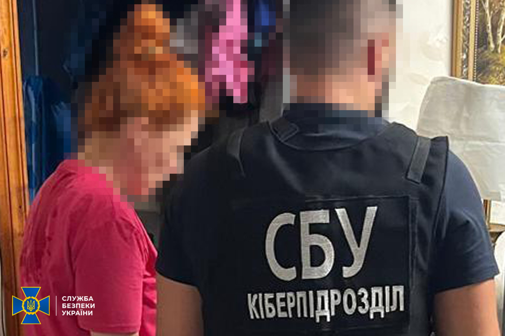 Бухгалтерці одеського заводу загрожує довічне за держзраду: коригувала ворожий вогонь по місту