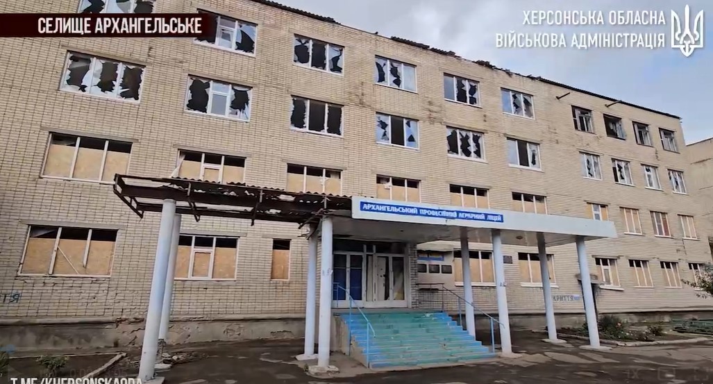 Відбудова на Херсонщині: які медичні та освітні заклади потребують ремонту (відео)