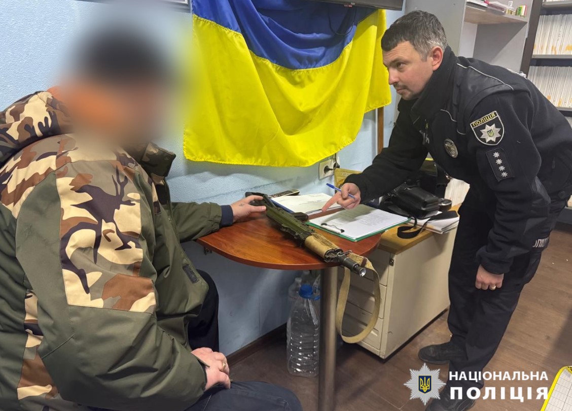 За місяць близько 100 жителів Одещини задекларували знайдену зброю