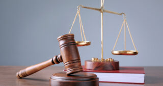 Вирок 27-річній жительці Херсонщини: працювала в окупаційній комісії на псевдовиборах