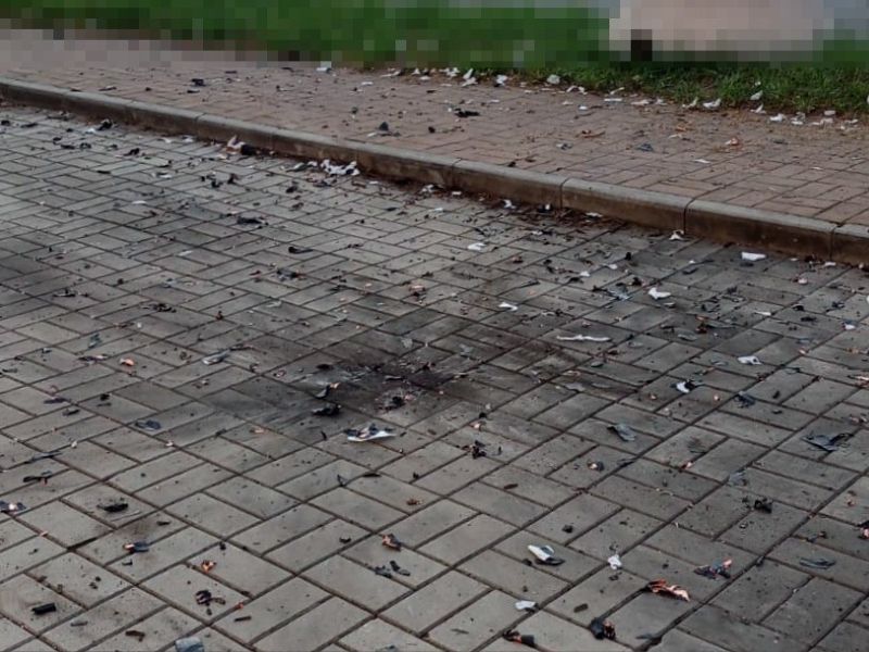Дрони били по зупинці, РСЗВ – по центру Херсона: поліція розкрила наслідки обстрілів області (ФОТО)
