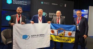 Громади Херсонщини уклали важливі угоди під час Ukraine Recovery Conference у Польщі