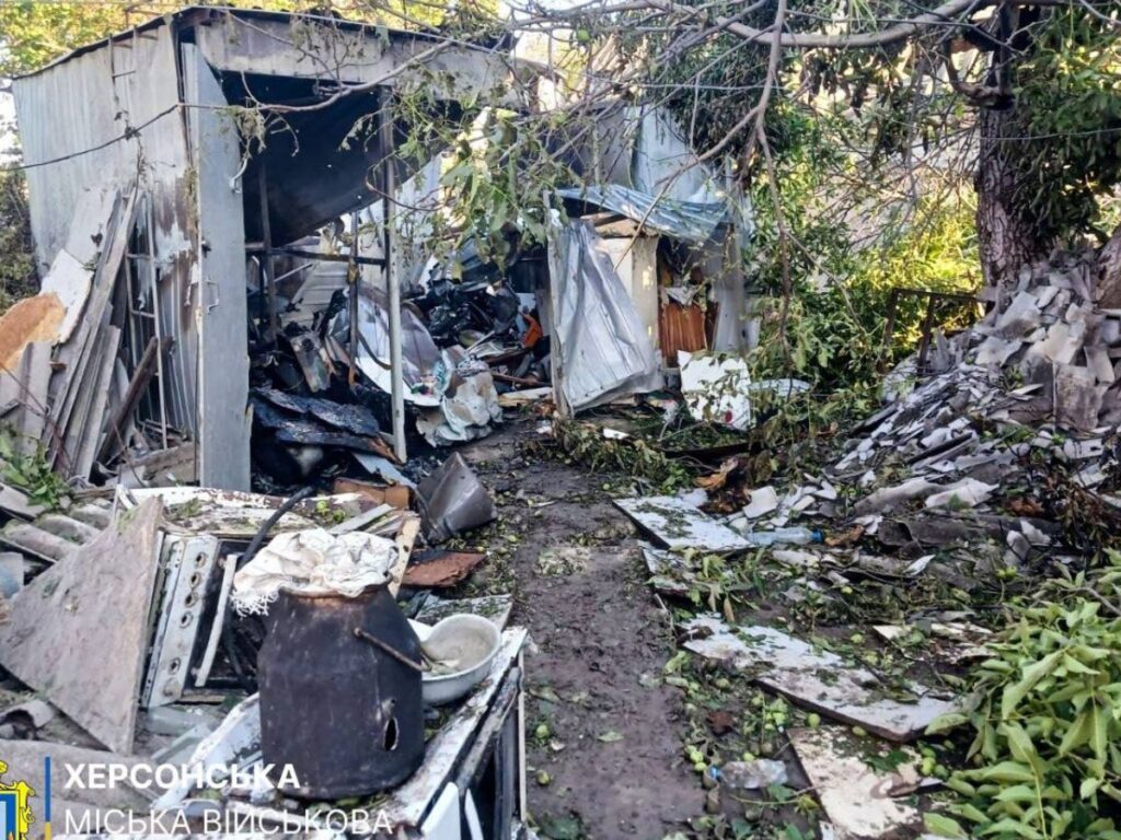 Наслідки російського обстрілу Зеленівки