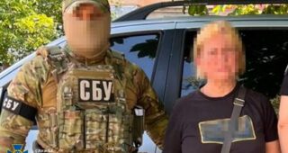 Поширювала кремлівську пропаганду: у Херсоні затримали ще одну поплічницю РФ