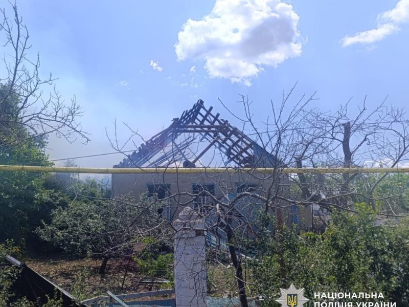Наслідки російського авіаудару по Зеленівці та Музиківці на Херсонщині