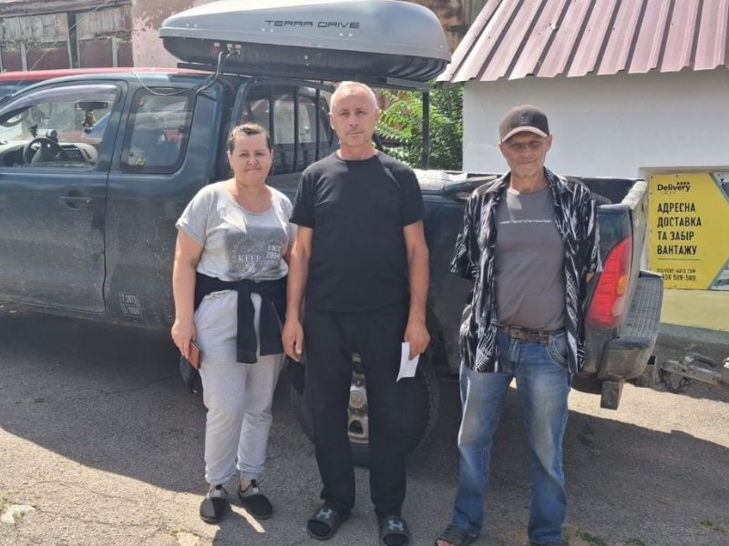 Із небезпечної Бериславської громади евакуювали ще двох людей