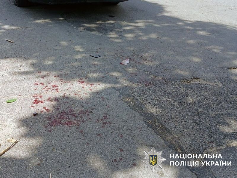 Поліцейські документують наслідки російських обстрілів Херсонщини