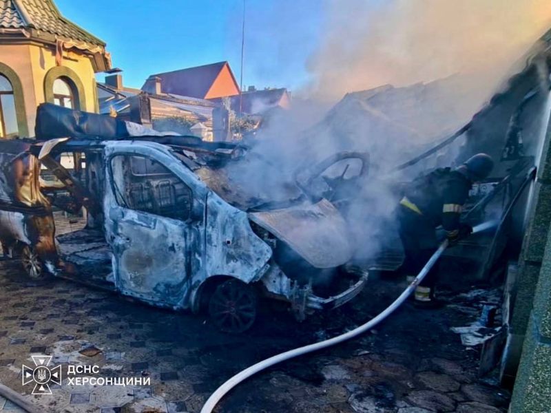 Російський дрон пошкодив пожежний автомобіль ДСНС на Херсонщині