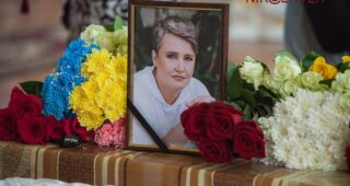 Вивозила людей з окупації та пережила полон: в Одесі попрощалися з херсонською волонтеркою Оленою Тарасенко