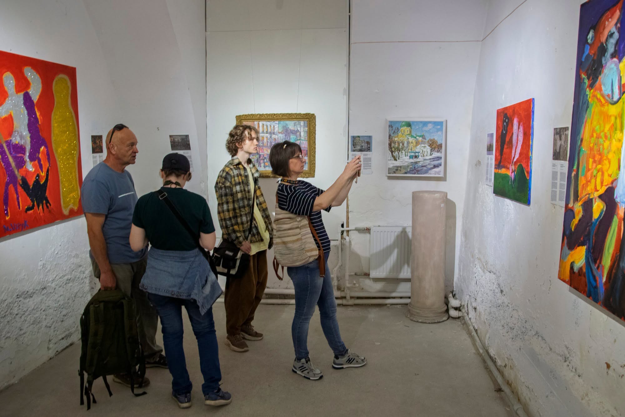 В одеському музеї відбулася презентація проєкту «ХЕРСОН: НЕ/вкрадене. Штудії та омажі»