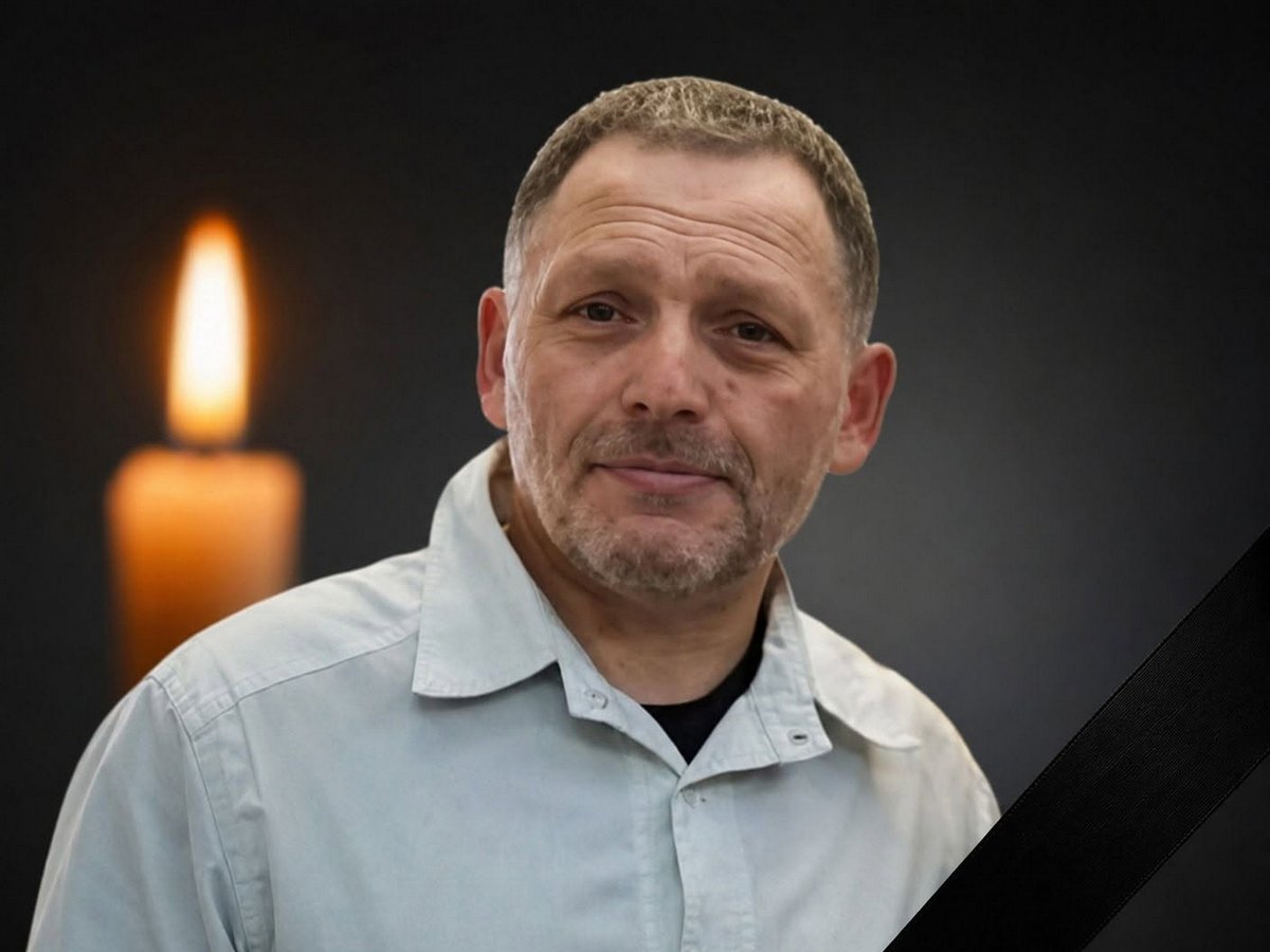 Під час удару по Херсонській інфекційній лікарні загинув лікар Сергій Дмитрієв