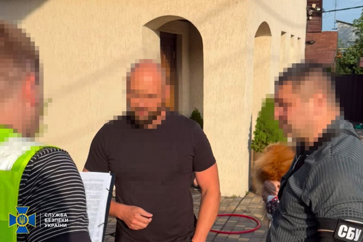 На Миколаївщині підрядник привласнив гроші, на які мав встановити антидронові конструкції