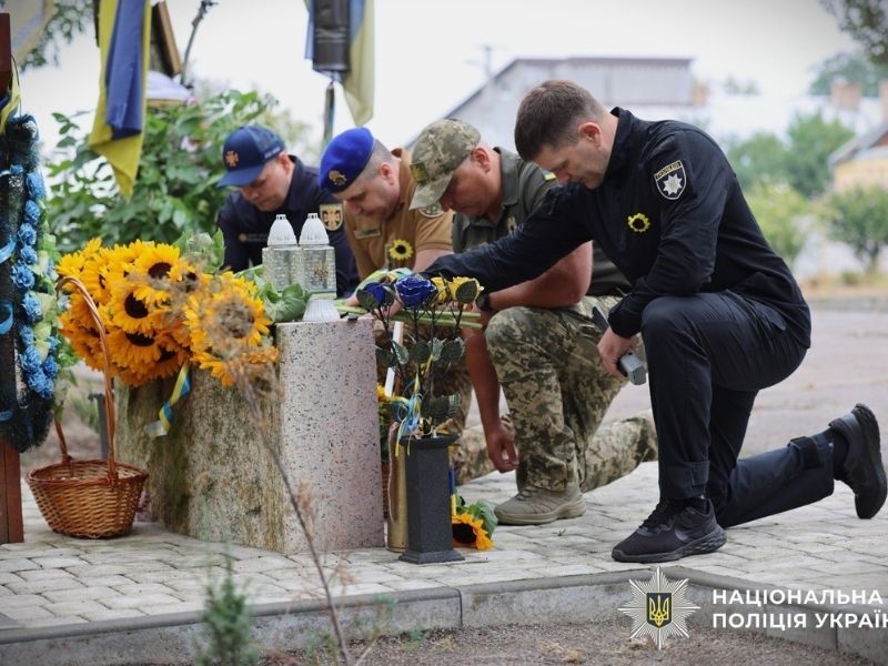 У Херсоні вшанували полеглих захисників України (ФОТО)