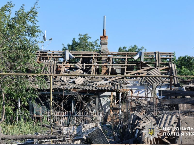 Поліція показала наслідки російських ударів по Херсонщині за добу