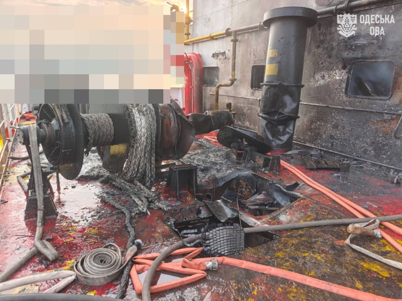 Рашисти вдарили в цивільне судно в Чорному морі: є загиблий