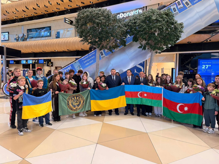 Херсонські діти вирушили на відпочинок та оздоровлення до Азербайджану