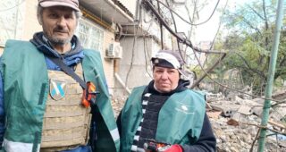 Турнікети для комунальників: херсонці взяли участь в унікальному мистецько-благодійному проєкті