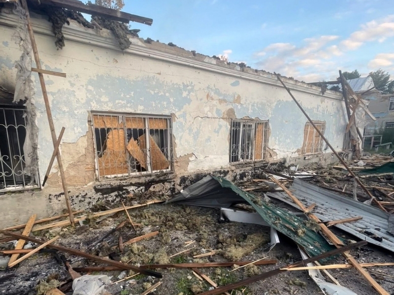 Били артилерією, РСЗВ і дронами: поліція показала наслідки атак на Херсонщину