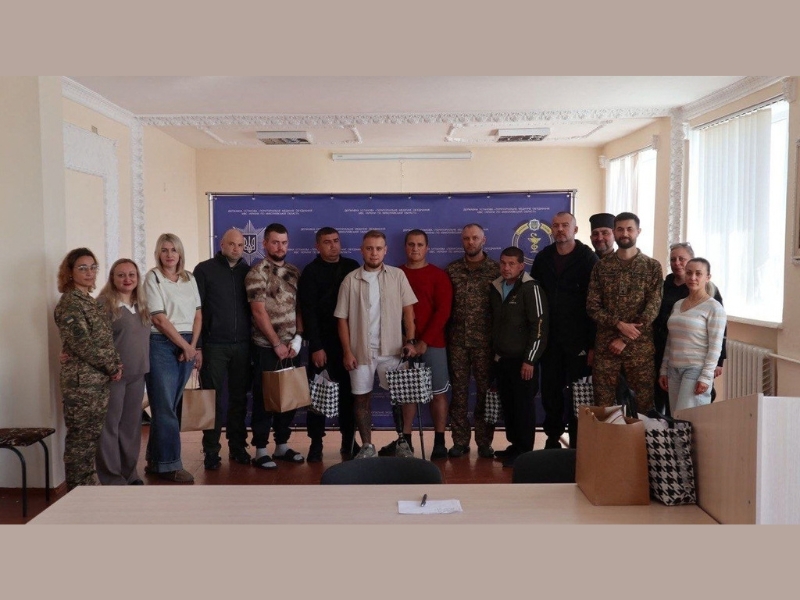 На Херсонщині зустрілися з бійцями Нацгвардії, які відновлюються після поранень